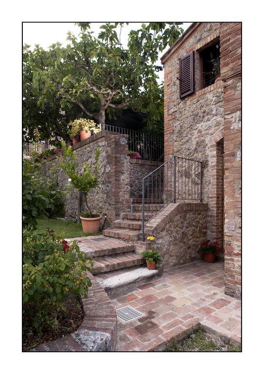 B&B Casale Virgili Siena Exterior foto