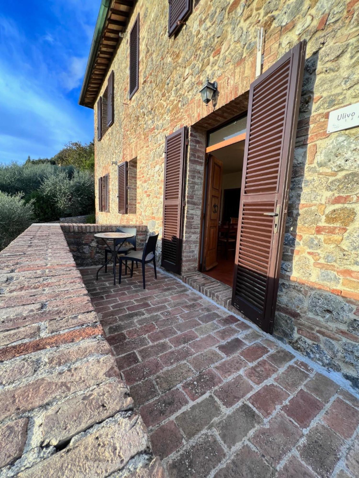 B&B Casale Virgili Siena Exterior foto
